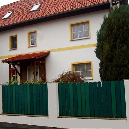 Gaestewohnung Am Thuemmlitzwald Grimma Exterior foto